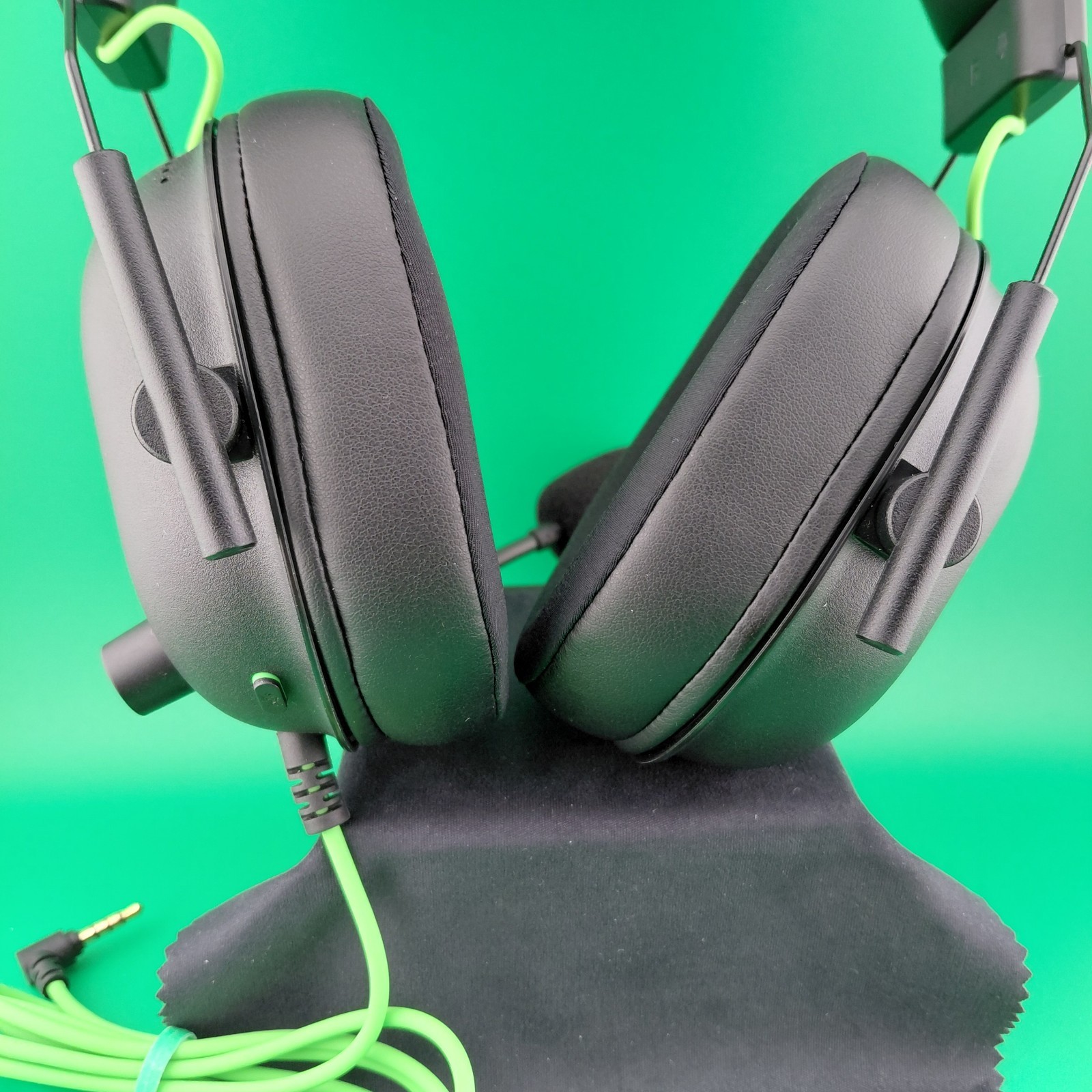 Razer BlackShark V2 X Wired Gaming Headset Black 3.5mm PC PS5 Xbox Switch Tested