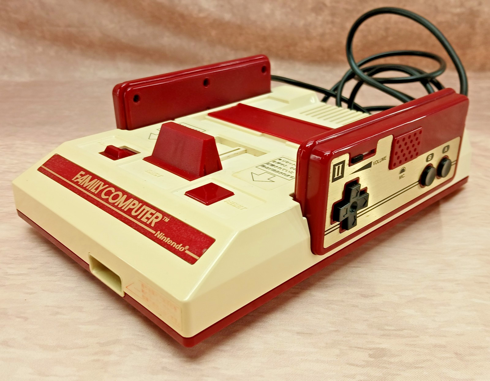 Nintendo Famicom Family Computer HVC-001 Boxed 5V Power Mod Console Tested