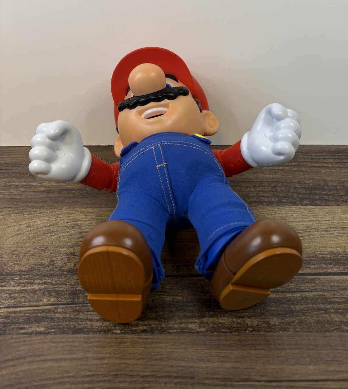 Mario Large 12” Poseable Talking Figure It’s A Me Mario Nintendo Jointed VIDEO