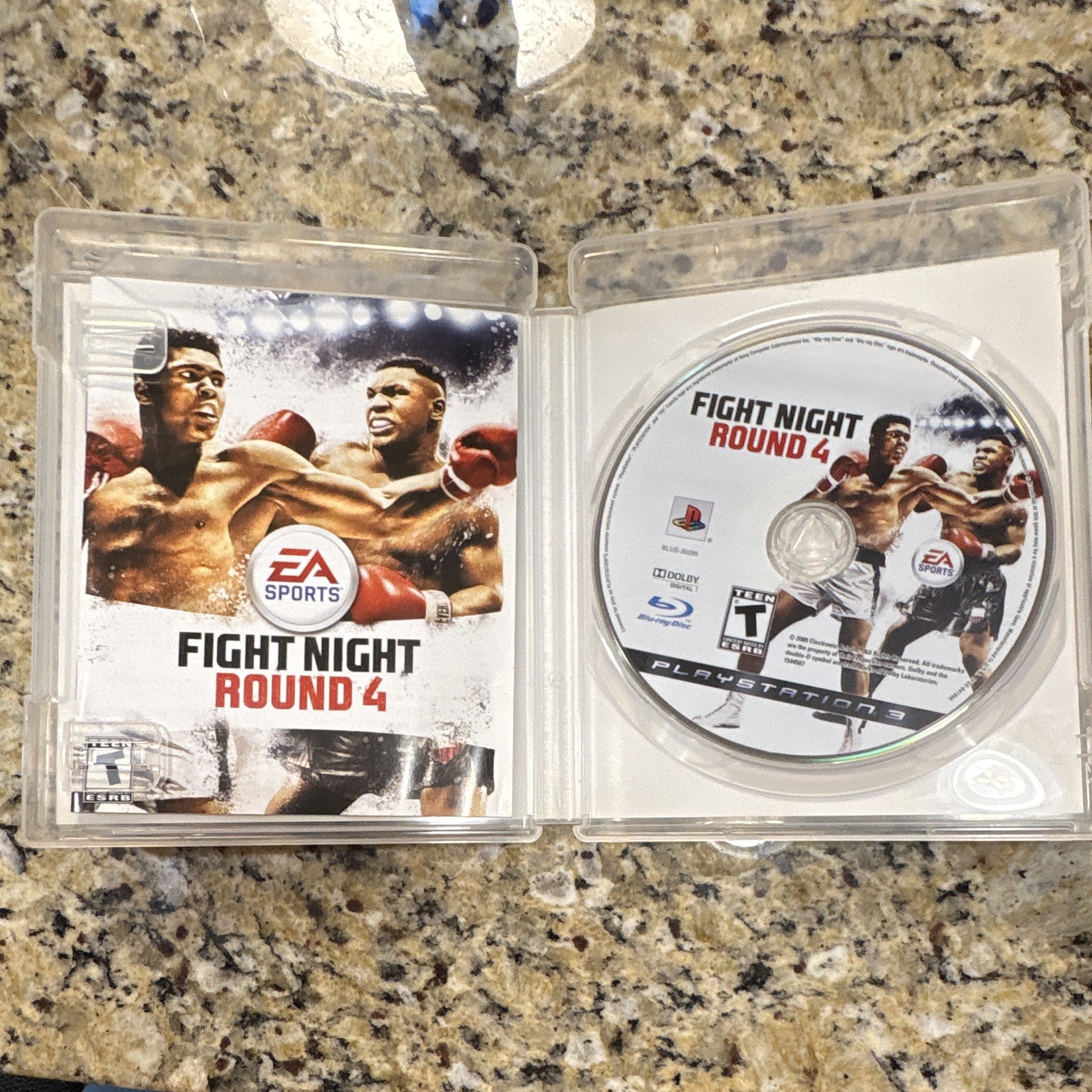 PS3 Combat Sports Game Lot Fight Night Round 4 & UFC Undisputed 2010 CIB⁠