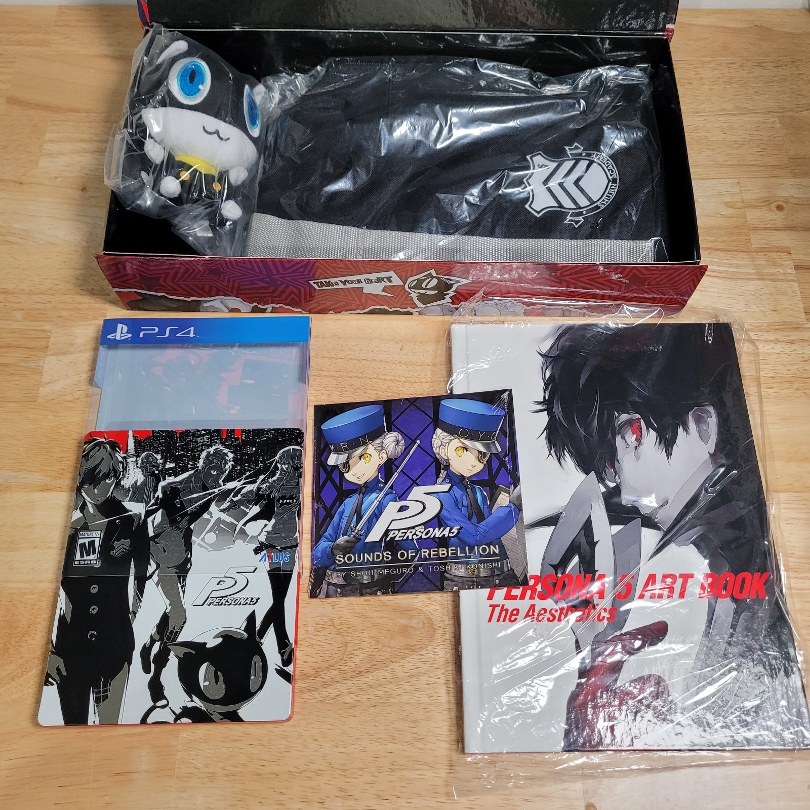 Persona 5: Take Your Heart Premium Edition PS4 PlayStation 4 CIB No Game Disc