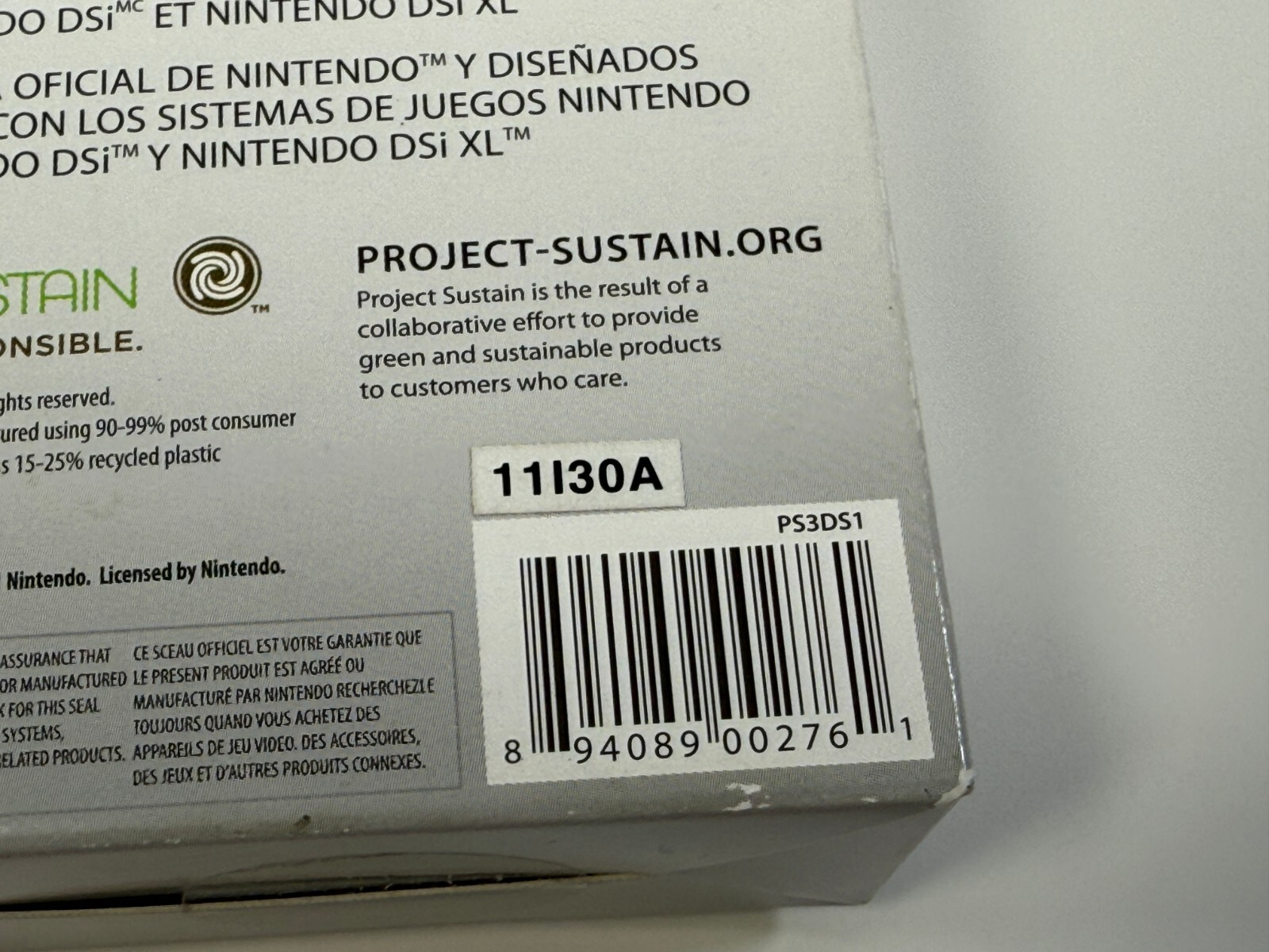 Nintendo Wired Character Earbuds Super Mario Mushroom DS 2DS 3DS 2011