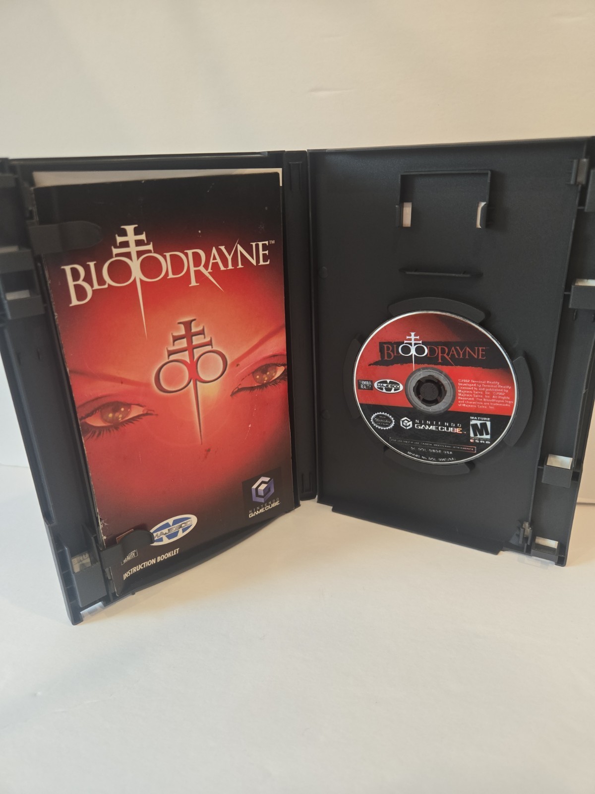 BloodRayne (Nintendo GameCube, 2002) – CIB Complete Tested
