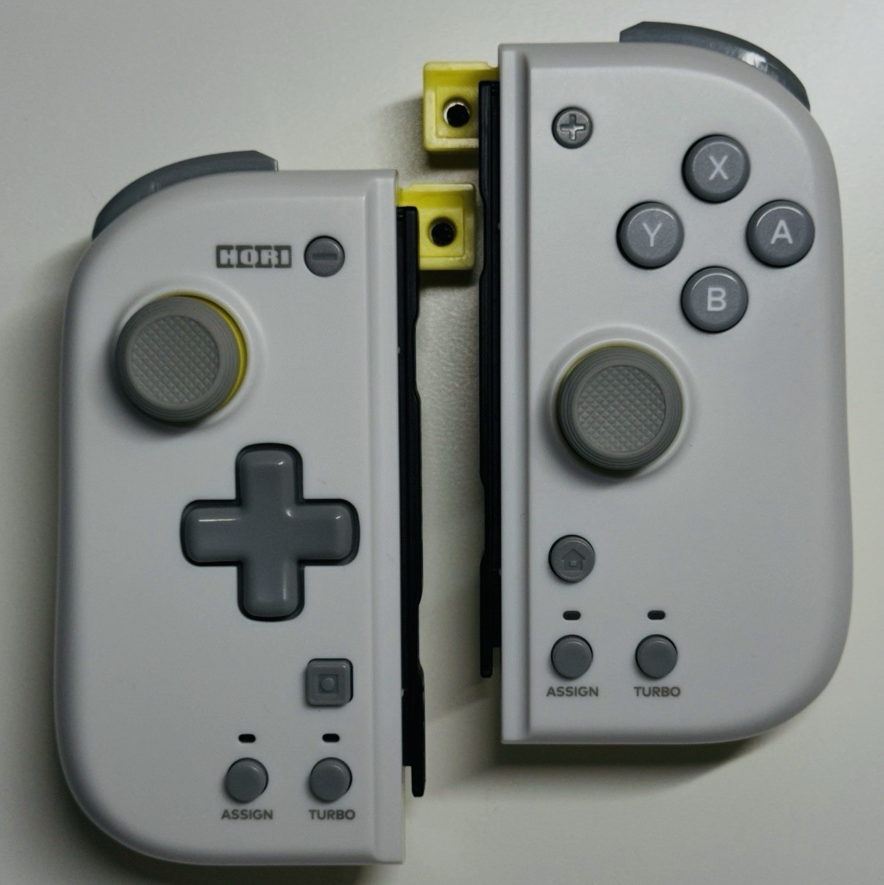 HORI Split Pad Compact: Light Gray and Yellow Nintendo Switch – Tested D289
