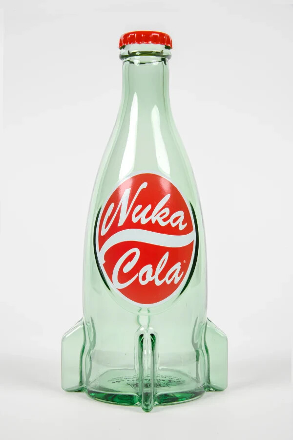 Fallout Nuka Cola Green Glass Bottle 12 oz & 10 Red Caps Bethesda 2024 NEW