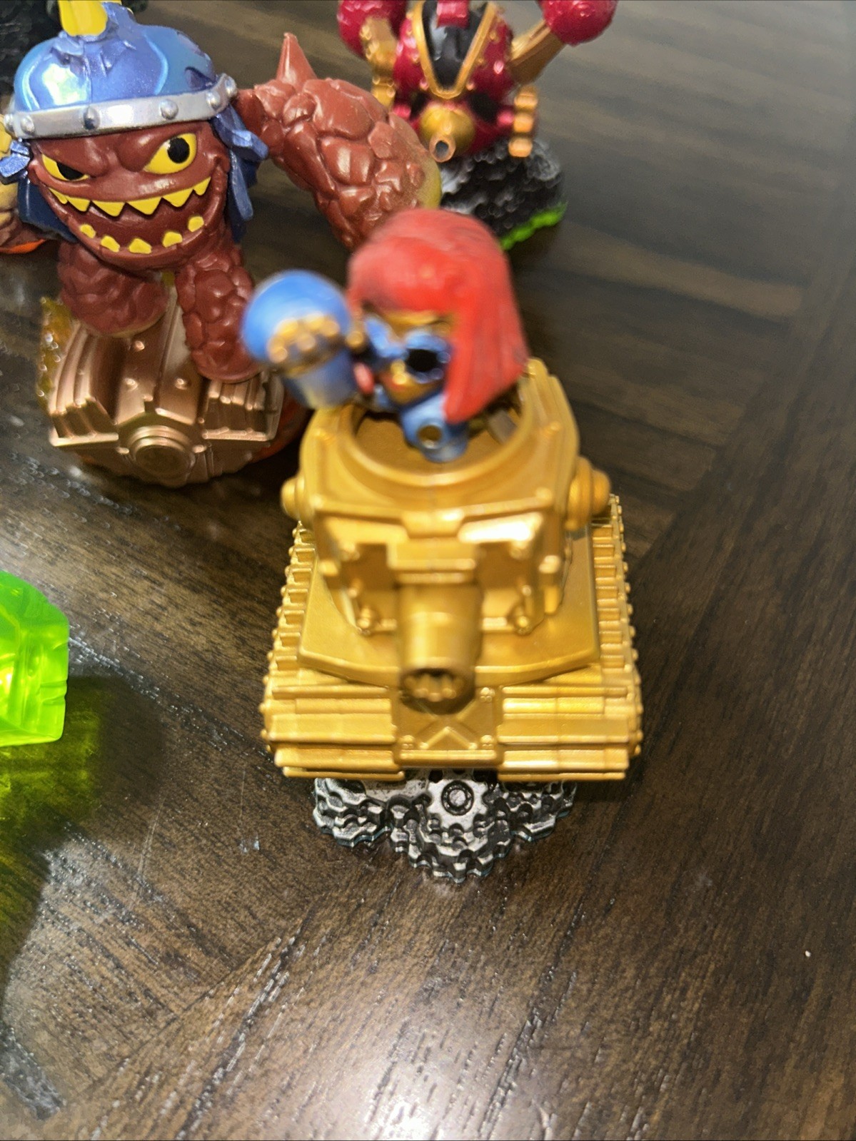 Skylanders SuperChargers Lava Lance, Super Shot Stealth Elf And Friends 7 Pieces