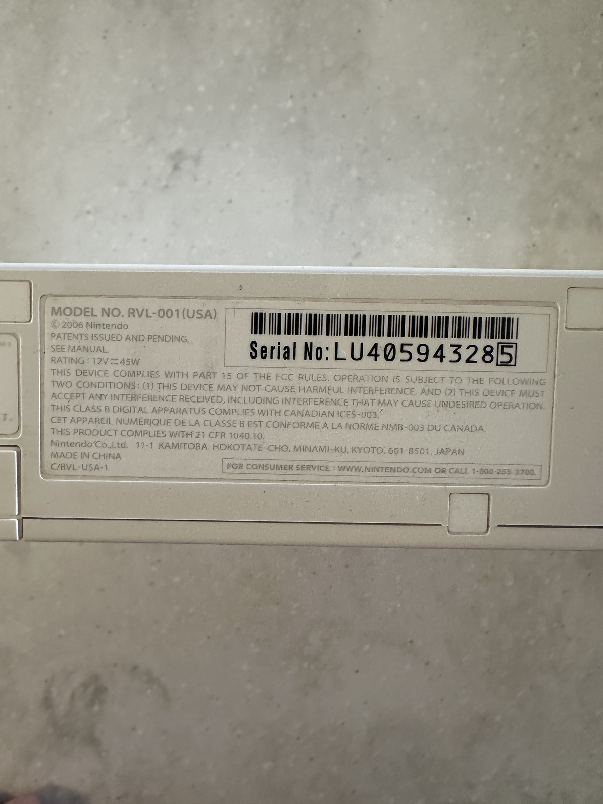 Nintendo Wii RVL-001 White Console & Sensor Bar – GameCube Compatible
