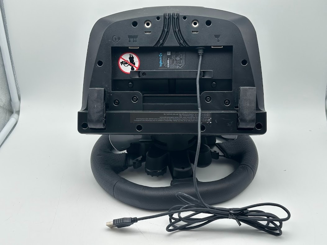 Logitech G923 Racing Wheel and Pedals – Black