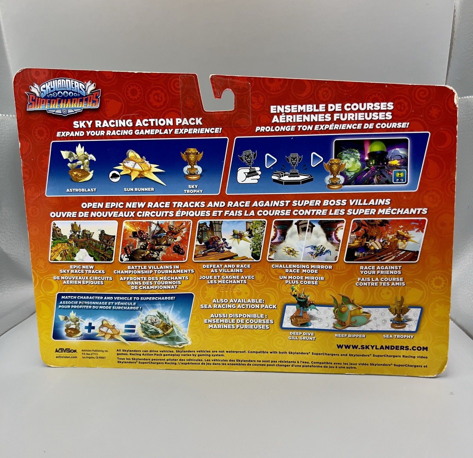 Skylanders SuperChargers Sky Racing Action Pack Astroblast Sun Runner Trophy NEW