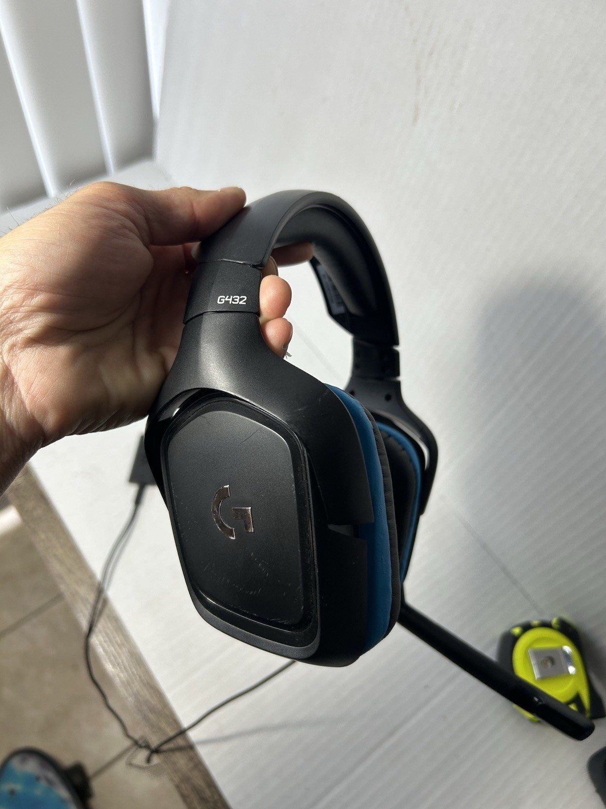 Logitech G432 USB Wired Gaming Headset Over-Ear Headband Boom Mic Black/Blue