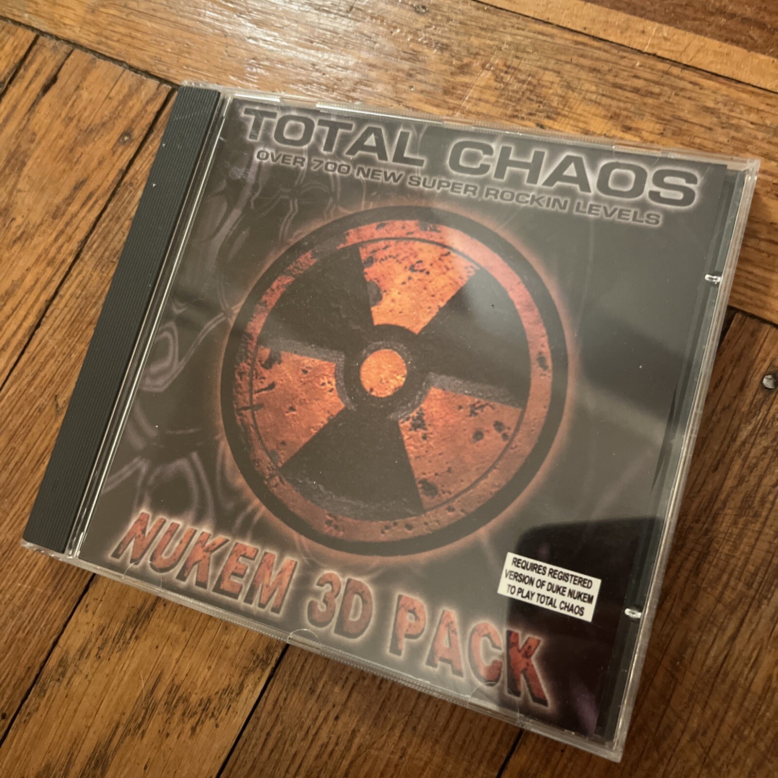 Duke Nukem 3D Atomic Edition Total Chaos Pack Shareware Sybex Companion CD RARE