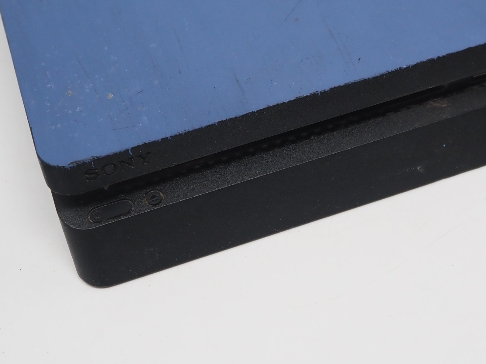 Sony PlayStation 4 Slim CUH-2215B 1TB Video Game Console – Black (See Notes)