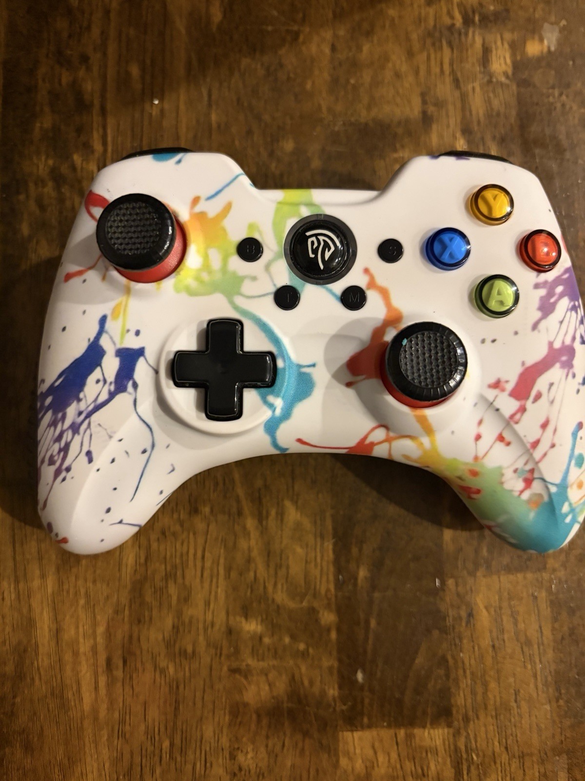 EasySMX KC-8236 wireless game controller with a “Dazzle Color” paint Theme