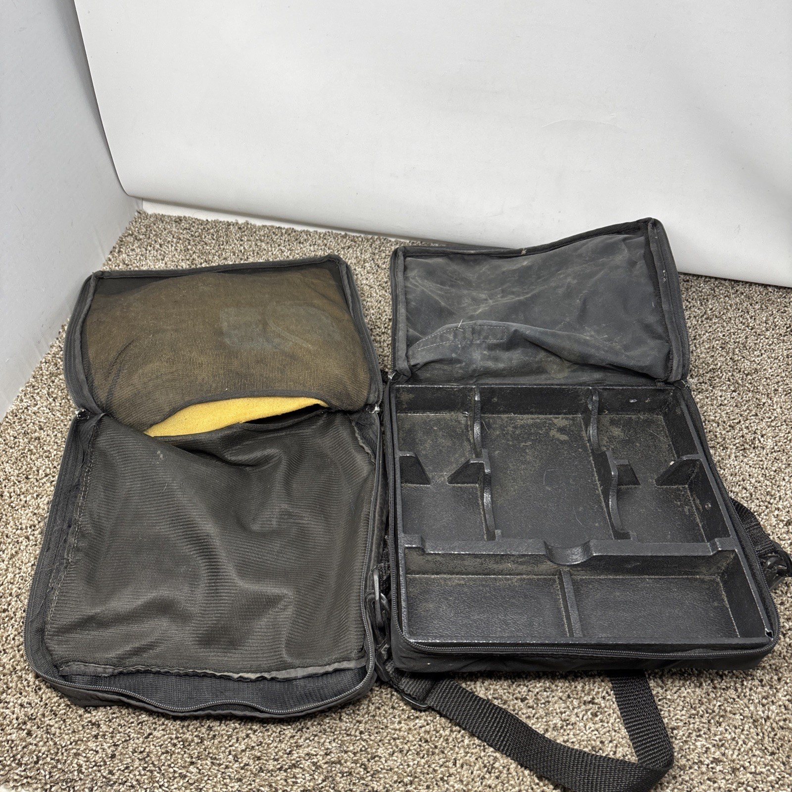 Nintendo Game Boy And Nintendo Switch Carrying Cases