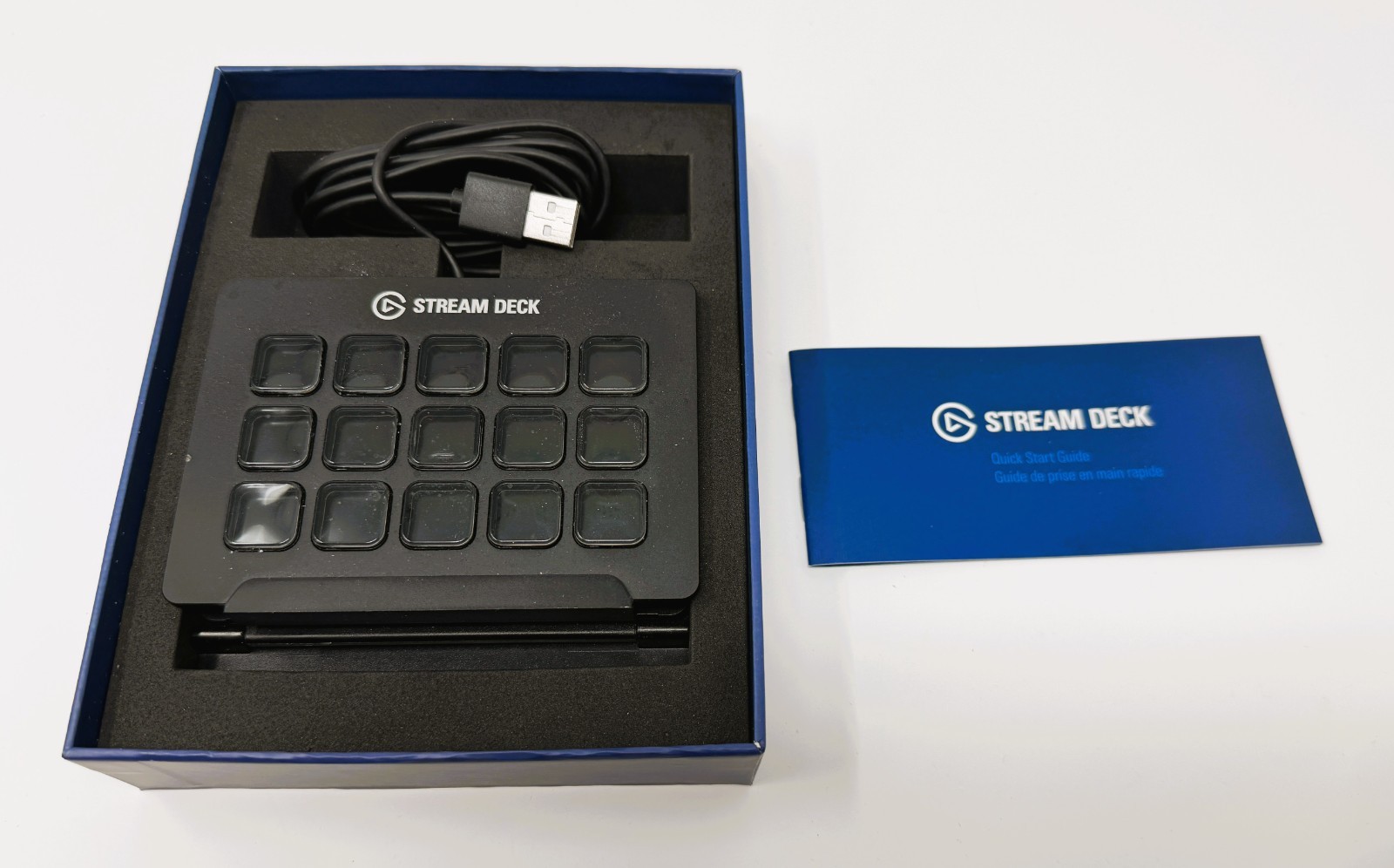 Elgato Stream Deck 15 Key Live Content Creation Controller Boxed Stand