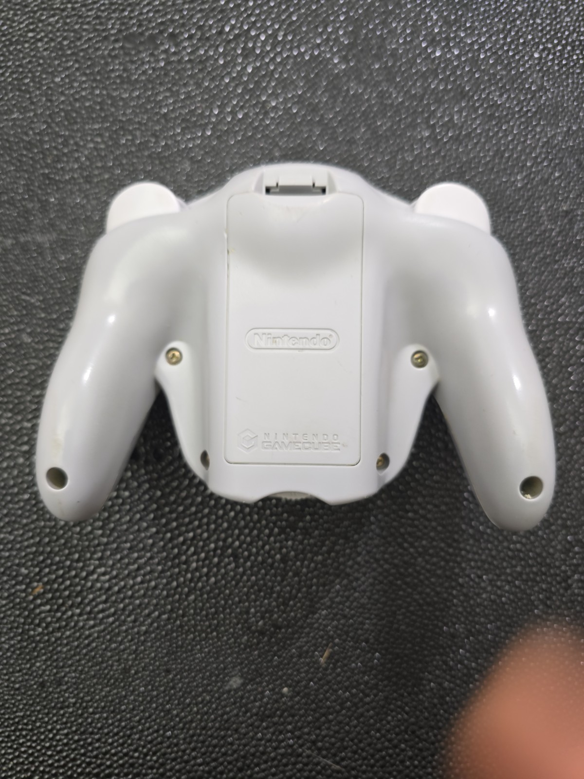 Nintendo DOLABLG2 WaveBird Wireless Controller – Grey Works But NO RECEIVER