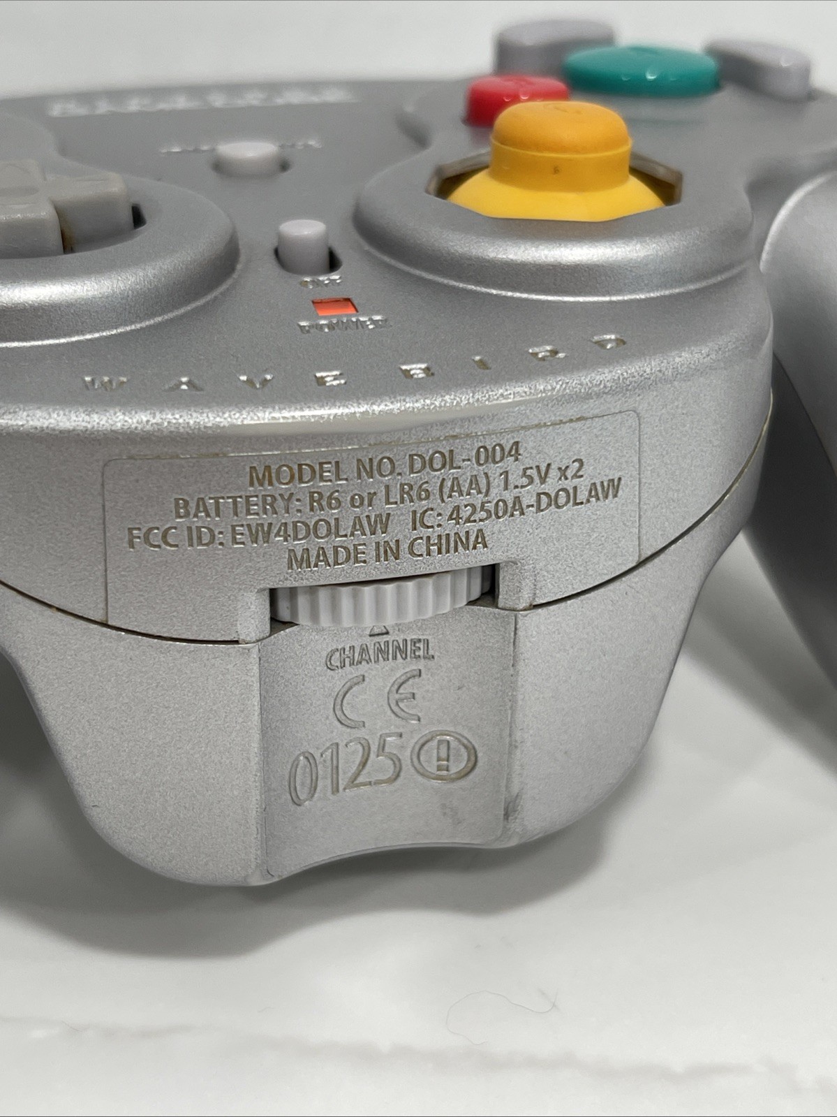 Nintendo Gamecube Wavebird Wireless Controller Platinum (No Receiver) Authentic