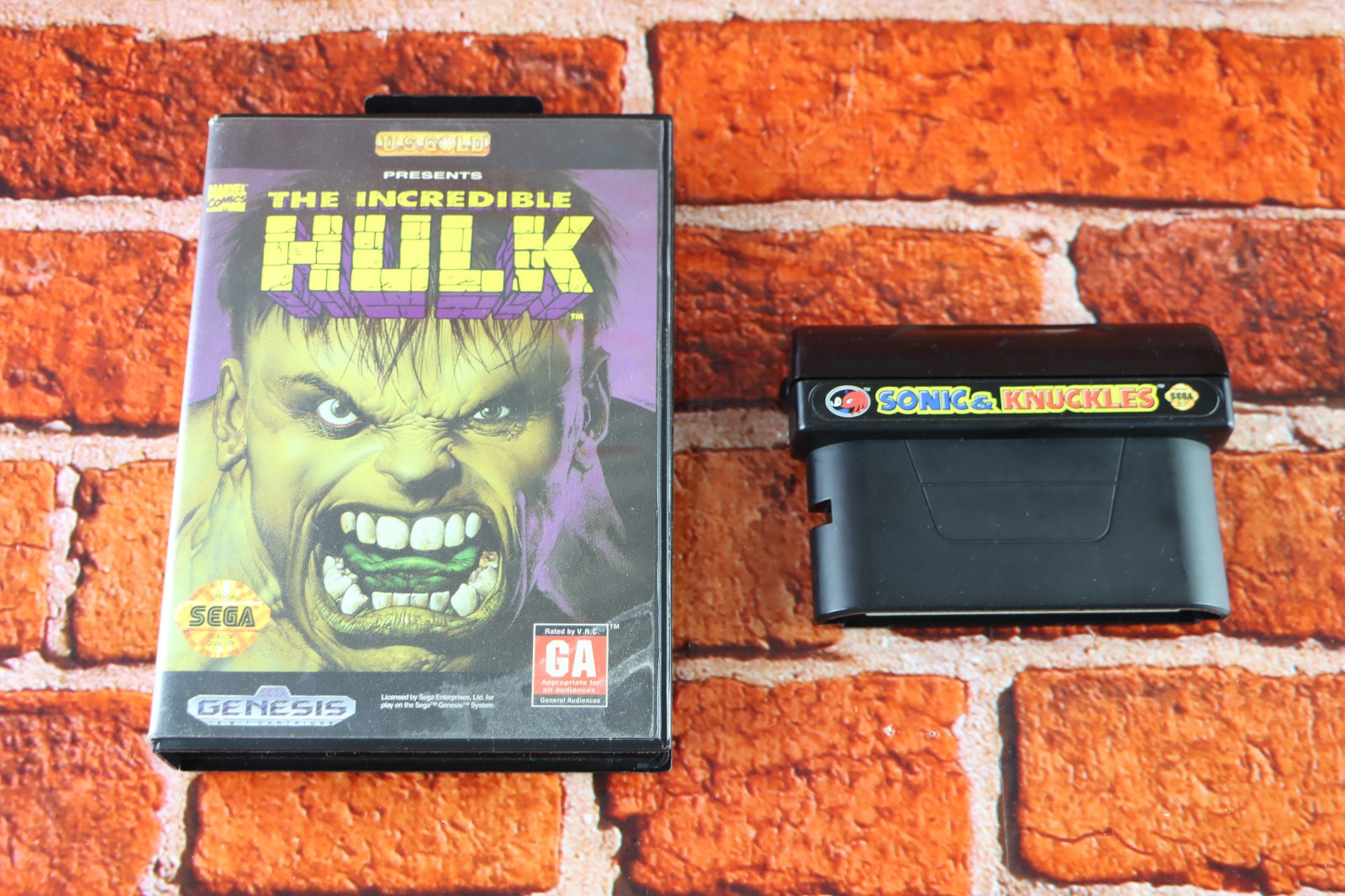 SEGA Genesis 16-Bit Model 1601 High Definition Graphics In Box Bundle WORKING