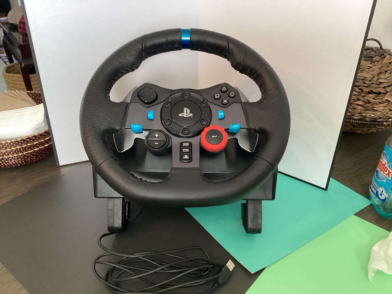 Logitech G29 Driving Force Racing Wheel & Pedals Plus Shifter For PS4,PS5 and PC