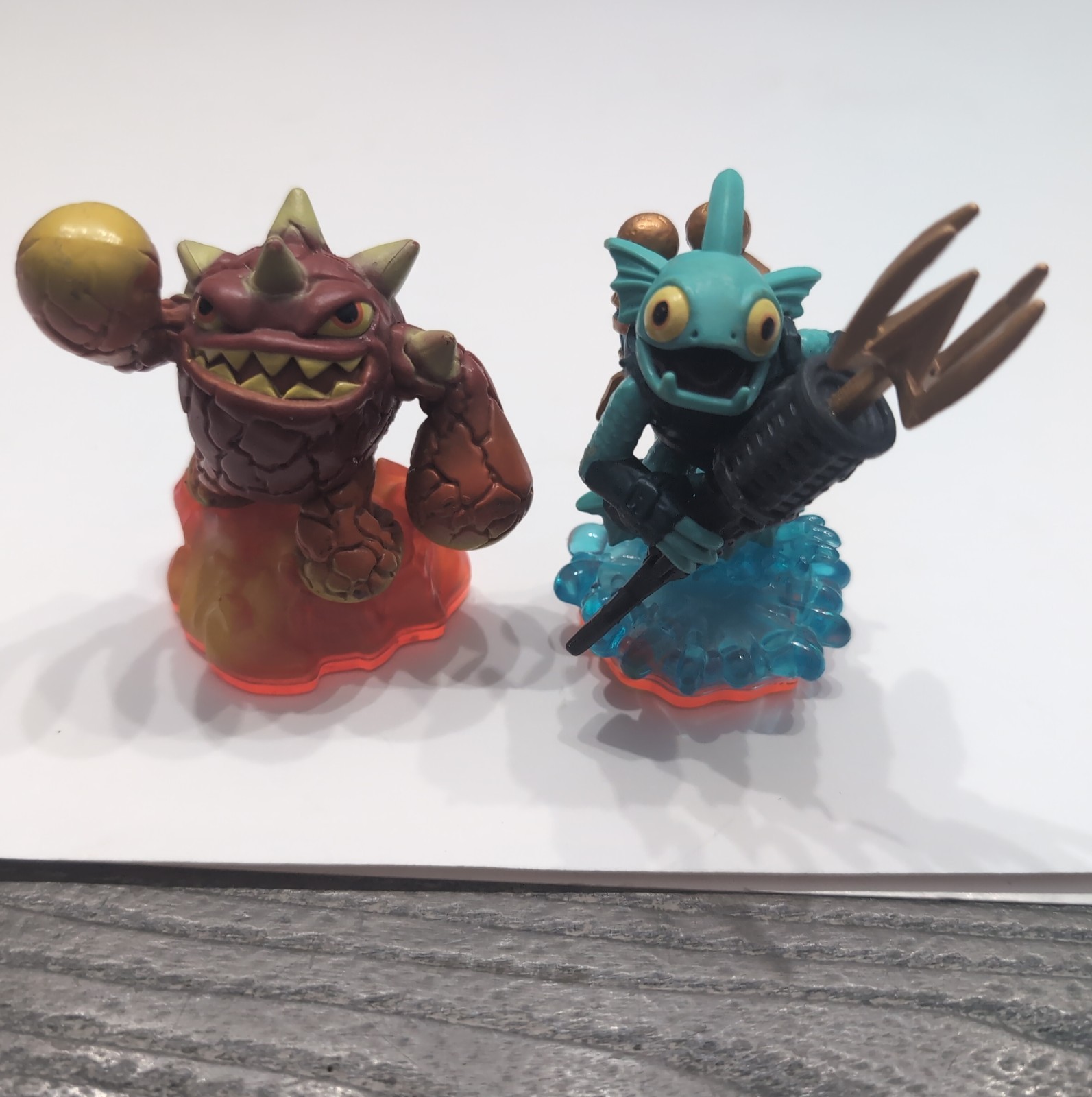 Skylanders Figures Lot Of 18 Spyros Adventure Giants Infinity Monsters U Mint