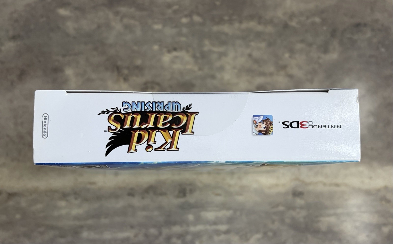 Brand New (see images) | Kid Icarus Uprising + 6 Random AR cards & 3DS Stand