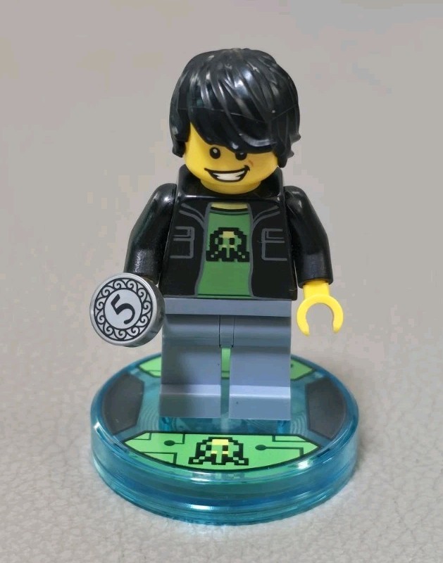 LEGO Dimensions – Midway Arcade Gamer Kid Figure W/ Tag Base