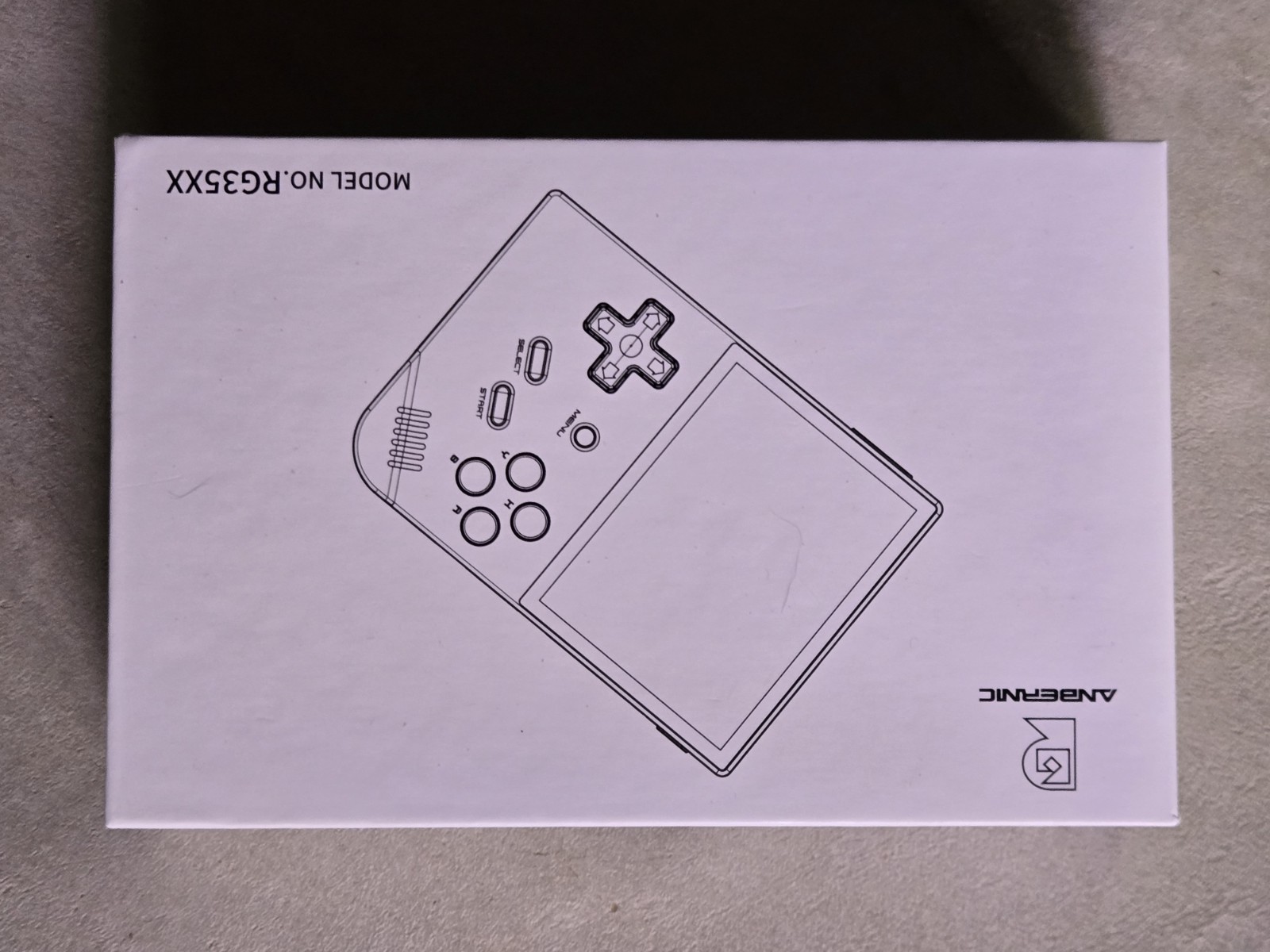 RG35xx handheld game console