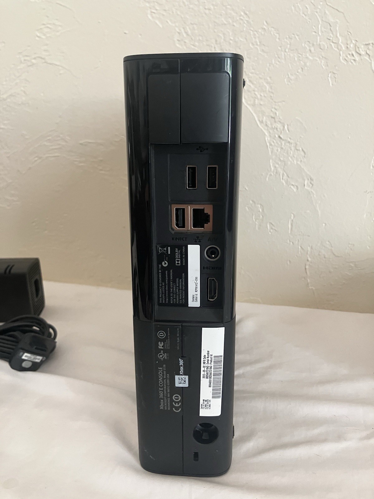 Microsoft Xbox 360 E 250GB Console #1538 W/ 9 Games, Controller, HDMI, Minecraft