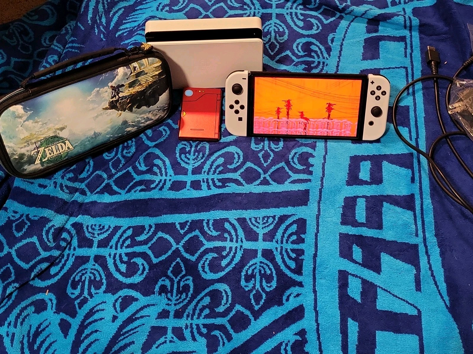 Nintendo Switch OLED White With 1TB SD With Games & Carrying Cases