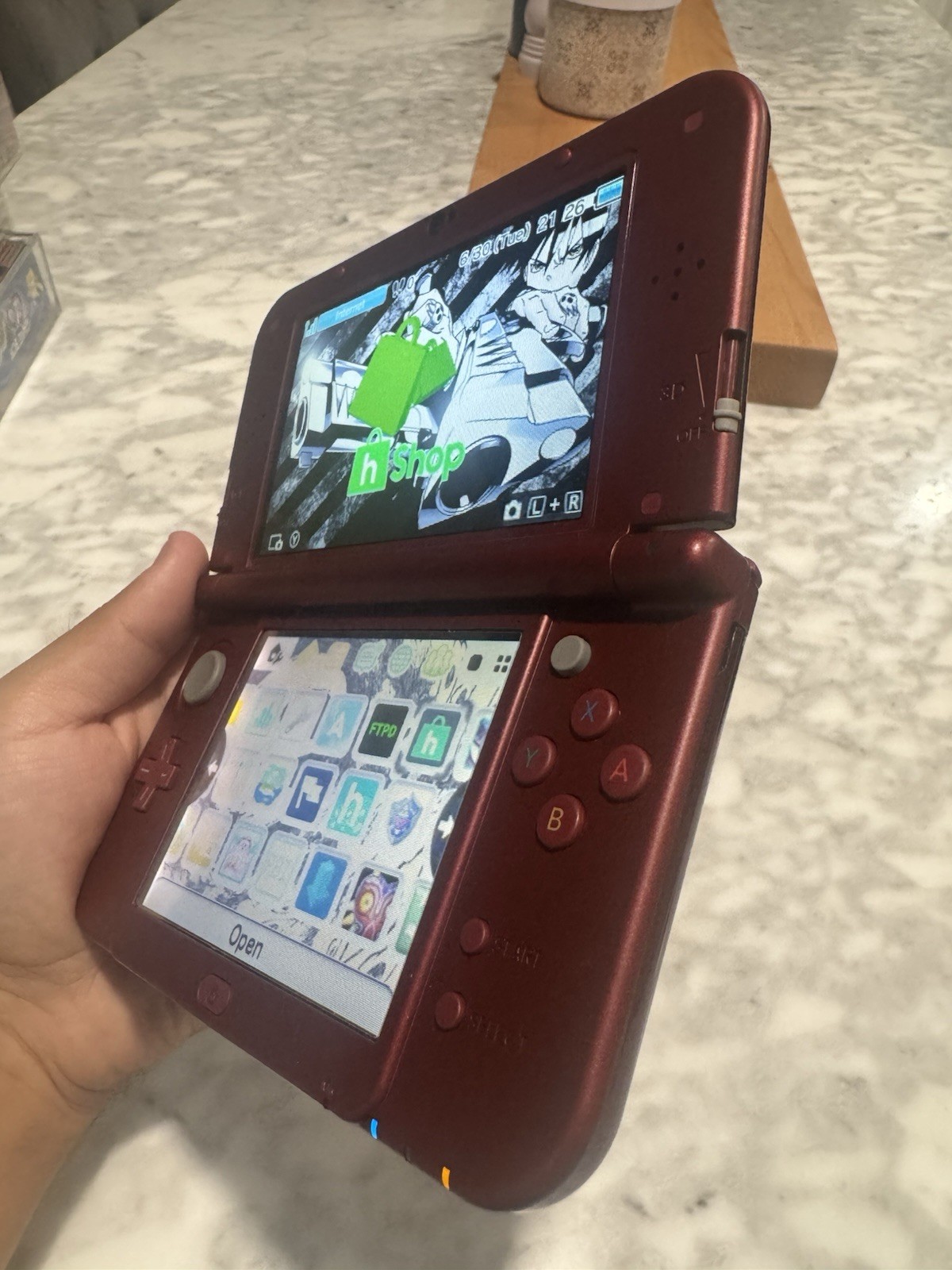 Nintendo NEW 3DS XL Metallic Red Console (USA Seller)