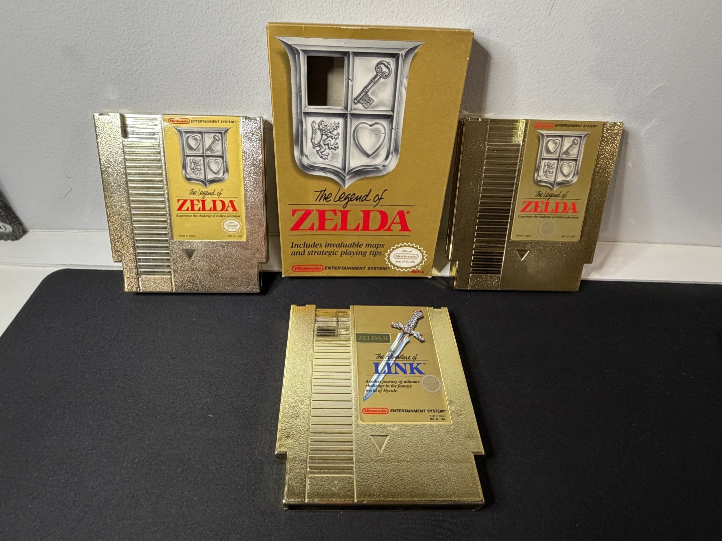 Legend of Zelda Nintendo NES Gold Cartridge + Original Box 1987 No Manual
