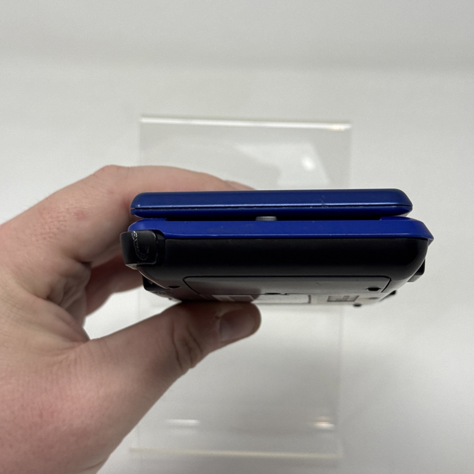 Nintendo DS Blue NTR-001 Handheld System Console (No Stylus or Charger) Tested