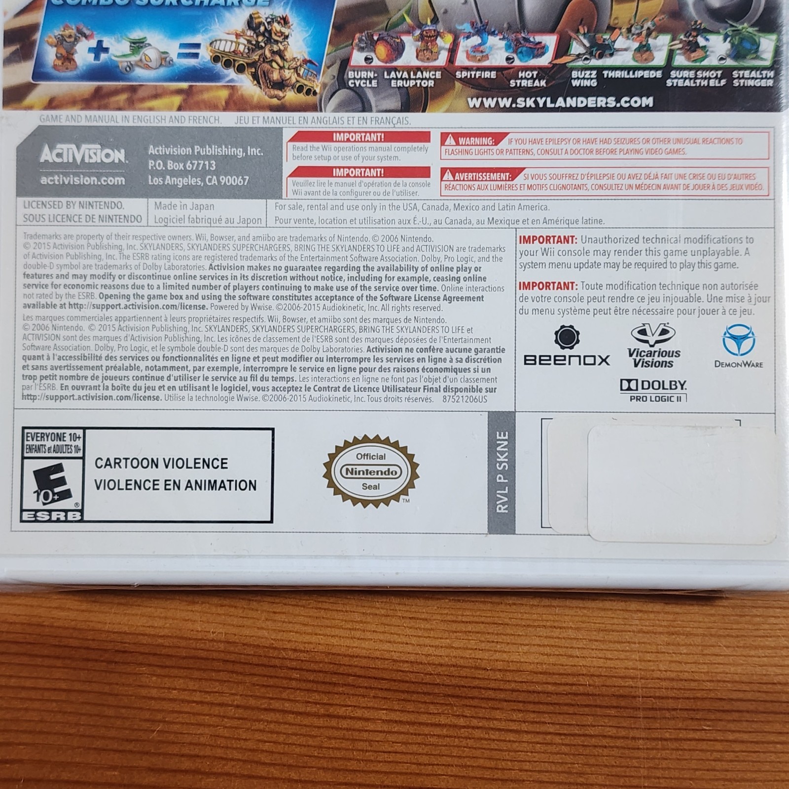 Wii SKYLANDER’S SUPERCHARGERS RACING Game + Supershot Stealth Elf & Stormblade