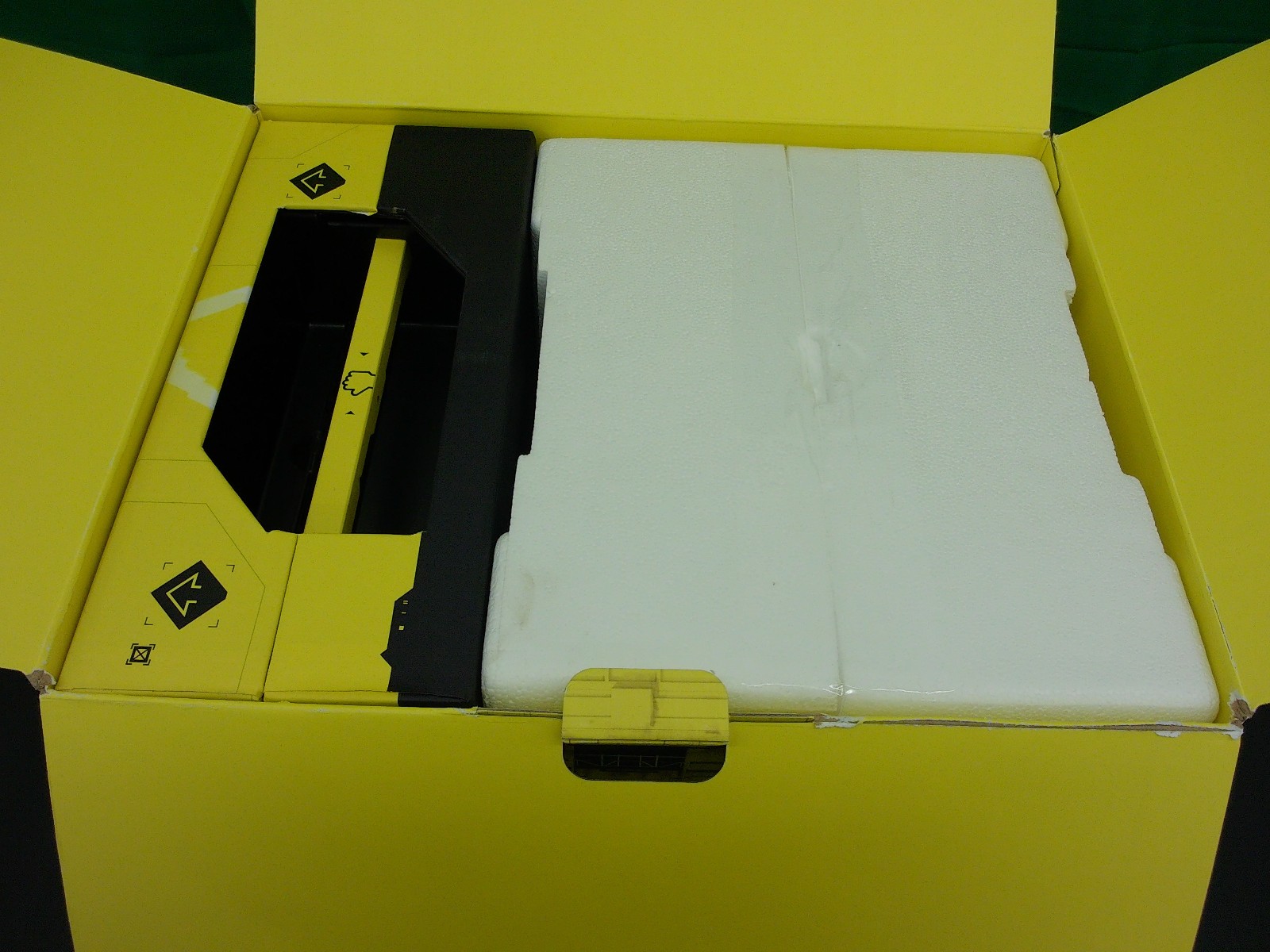 Cyberpunk 2077 Collector’s Edition PlayStation 4 PS4