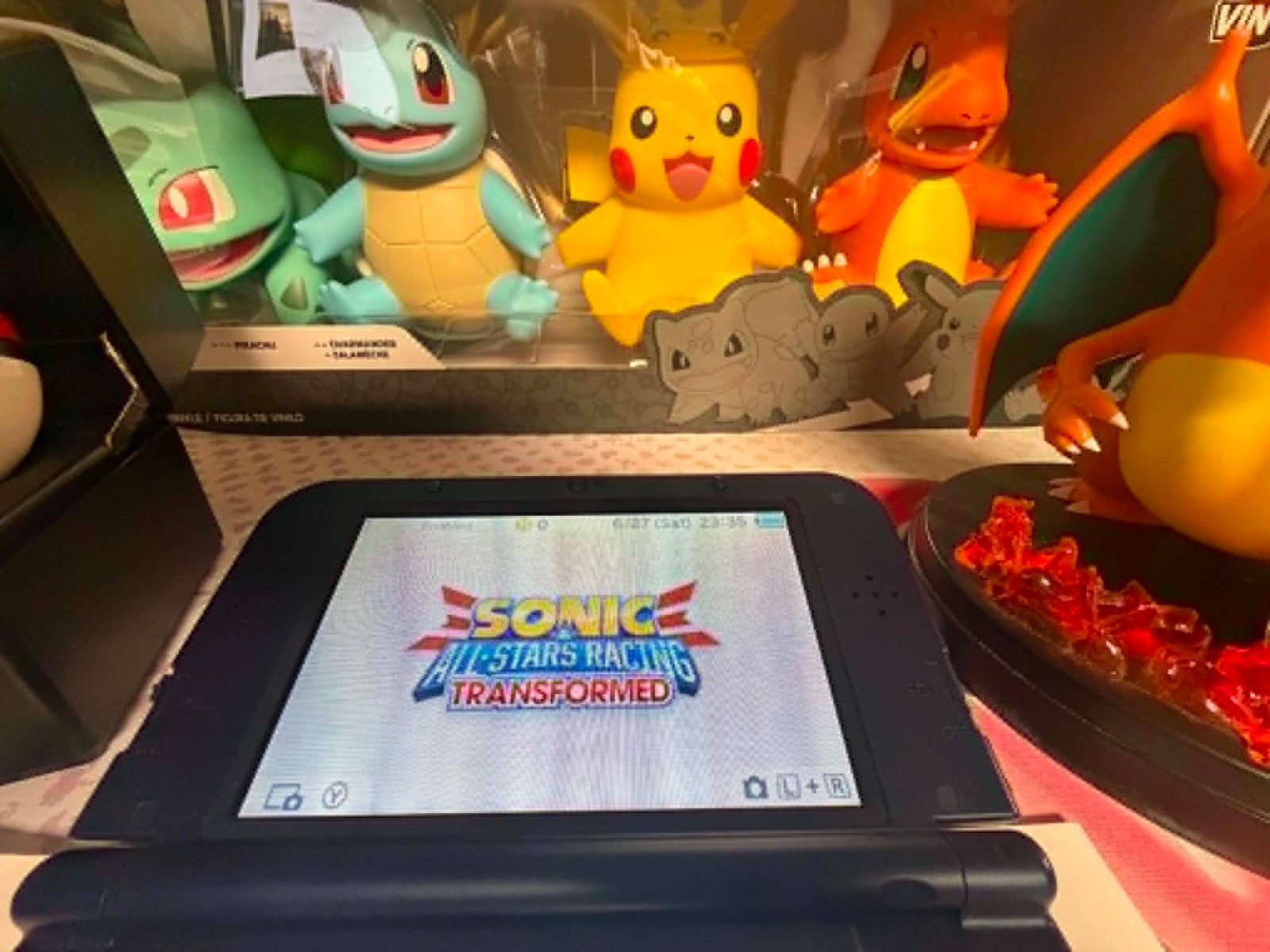 Nintendo 3DS XL Galaxy Edition Handheld System – Purple Used Very Nice Shape