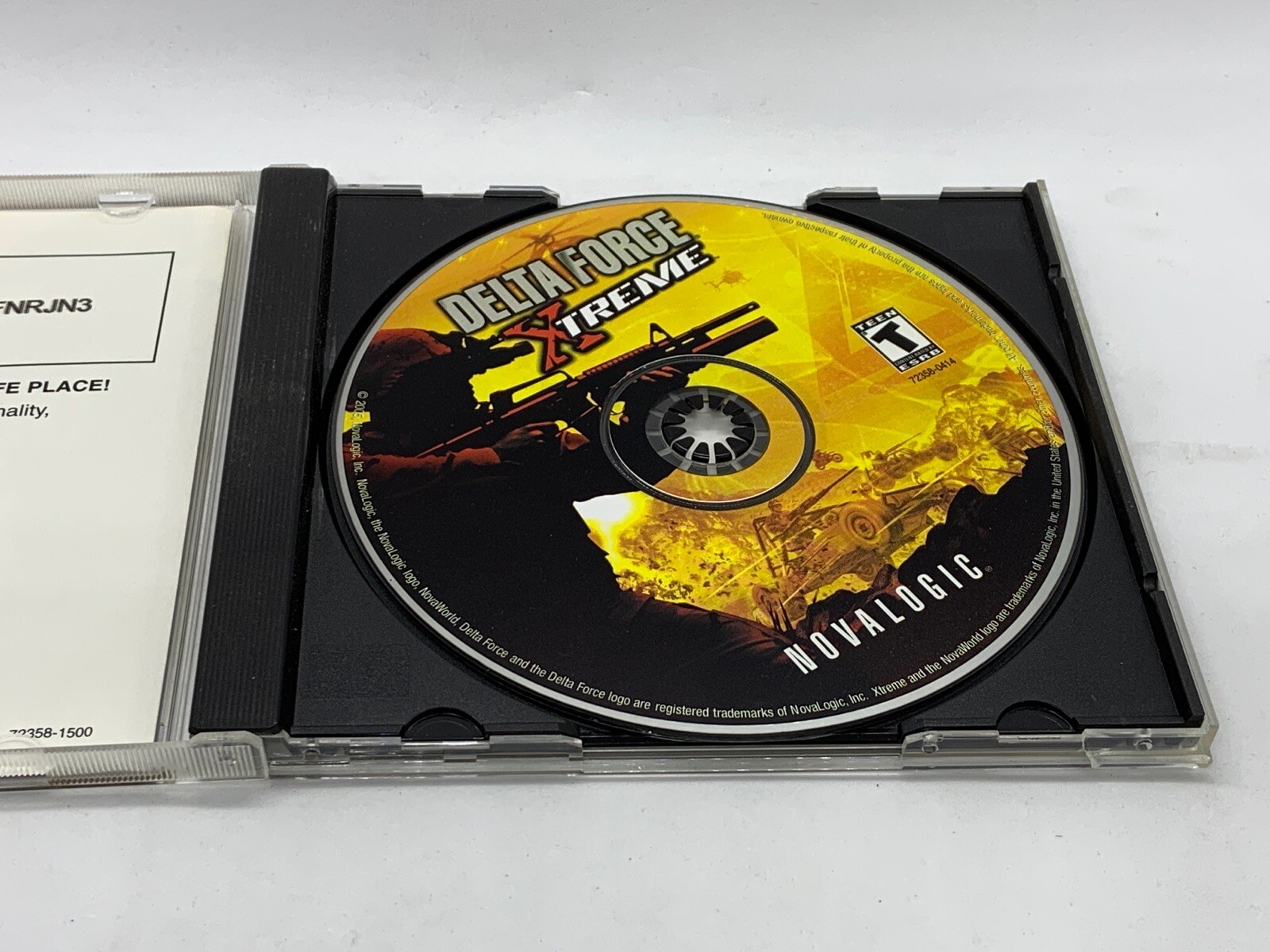 Lot Of 4 PC Shooting Games Whitetail Smoking Guns Delta Force Laura Croft Tomb
