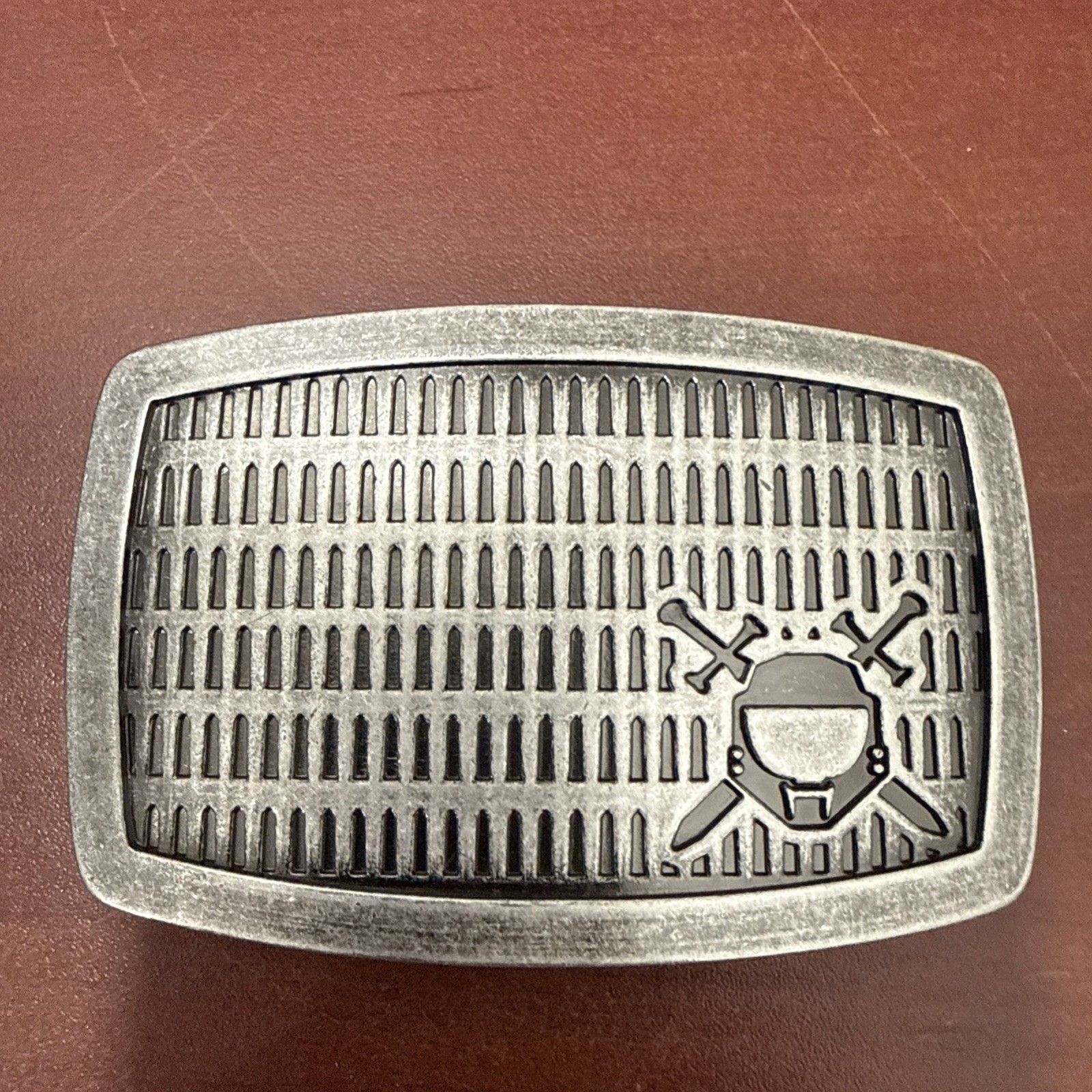 NEW OFFICIAL HALO 3 ODST 2 SWORDS IN A SHIELD HEAVY DUTY METAL BELT BUCKLE #16M