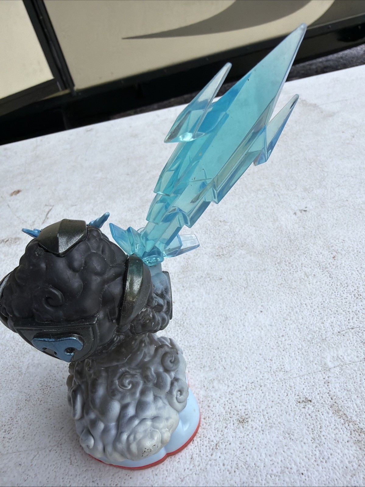 Skylanders Trap Team THUNDERBOLT Model No. 87171888