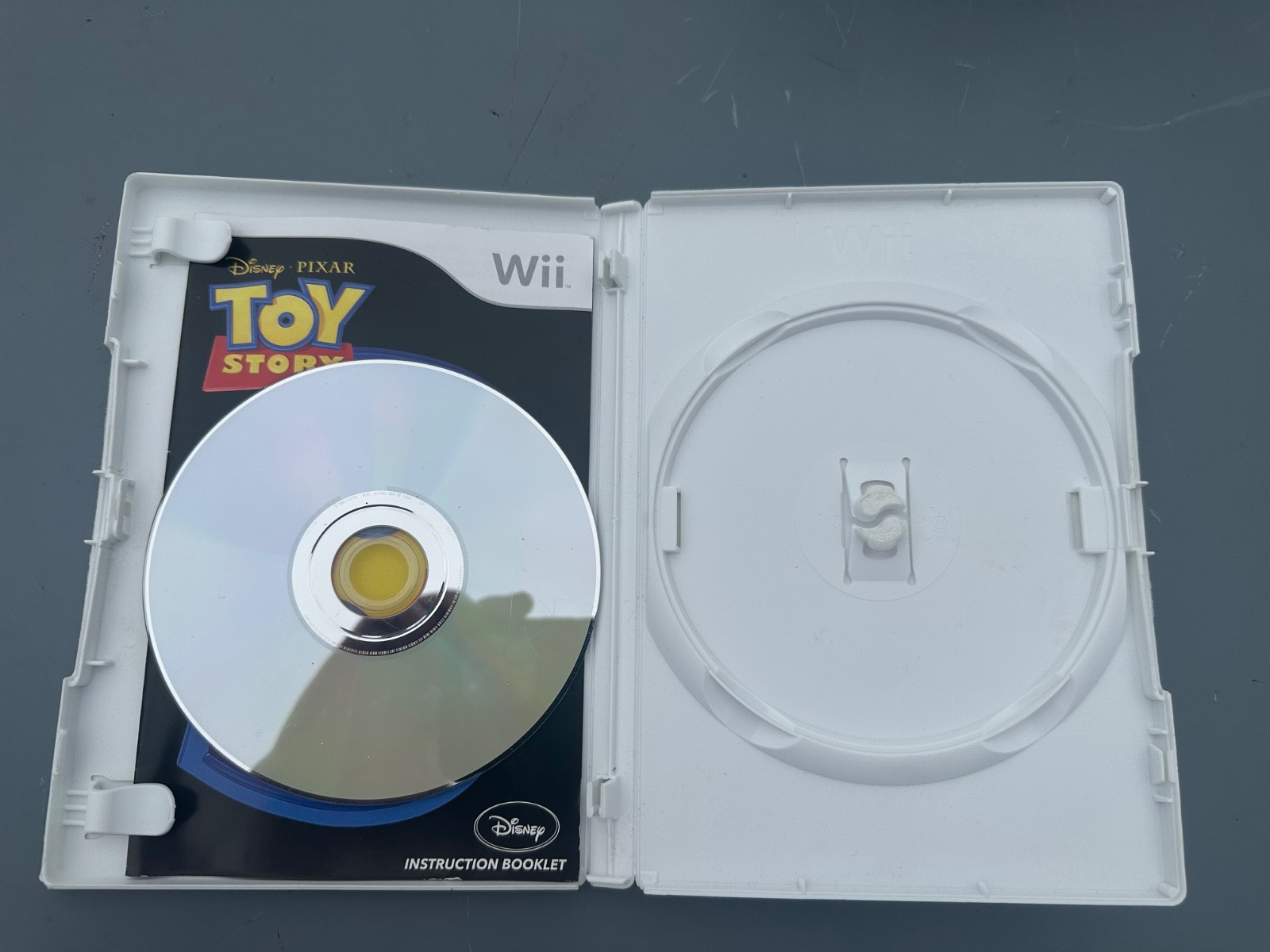 Toy Story 3 Nintendo Wii Game – Complete w/ Manual – Clean & Tested – Free Ship