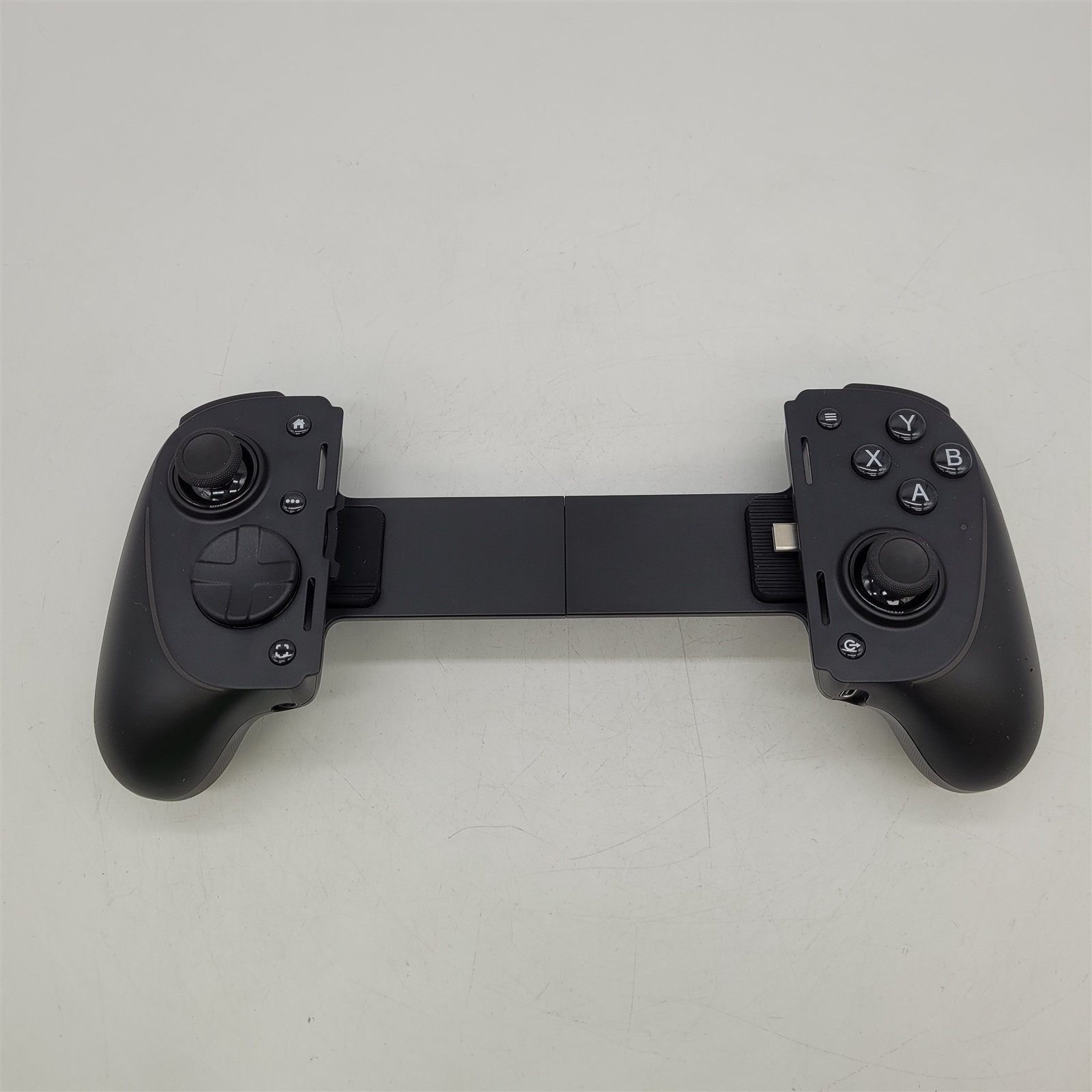 Razer Kishi Ultra Gaming Controller for Android, iPhone 15, iPad Mini (USB C)
