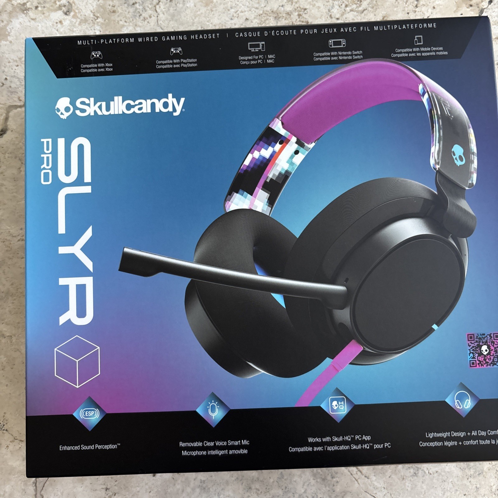 Skullcandy SLYR Pro Wired Gaming Headset – Black/Pink DigiHype