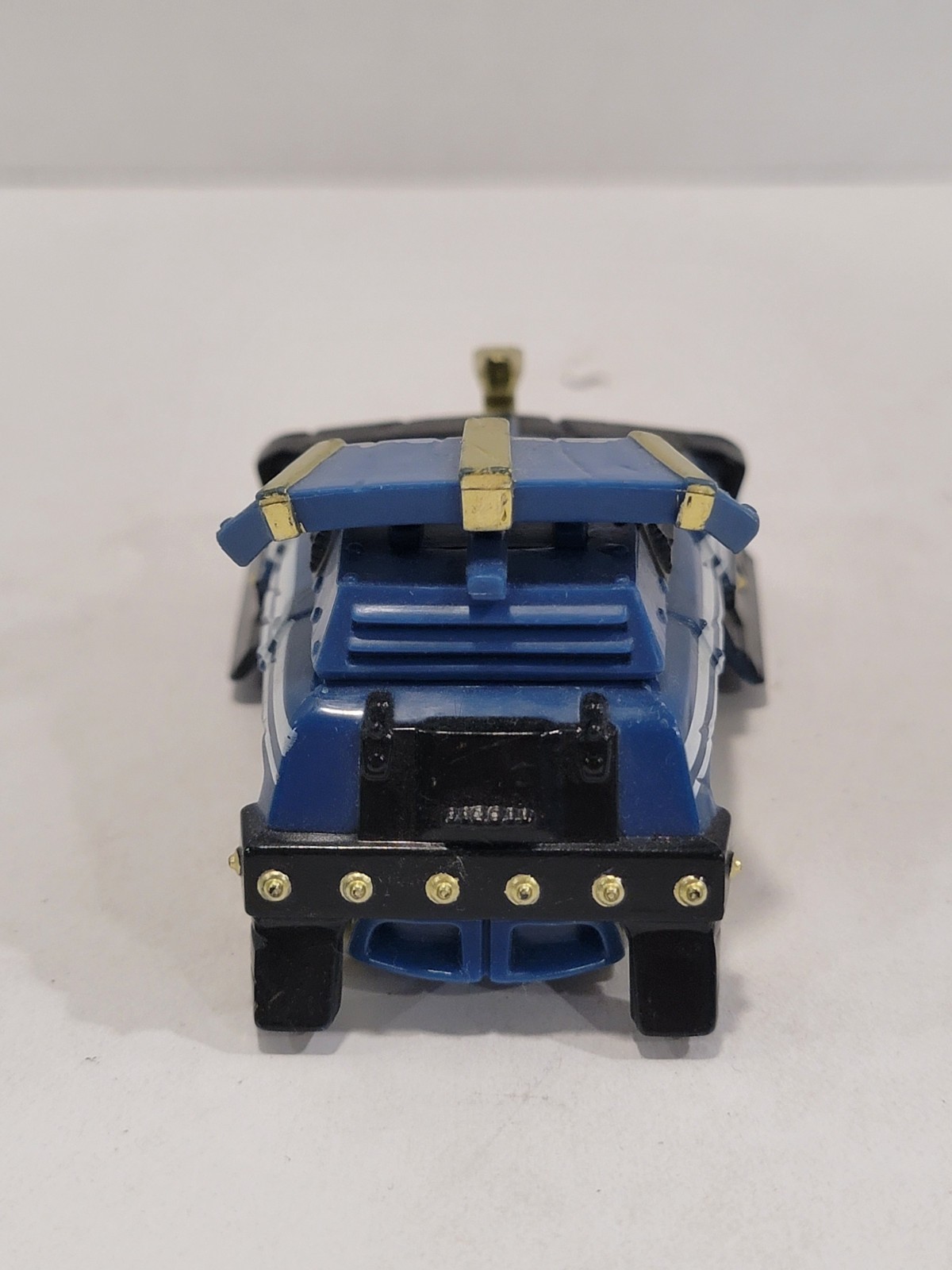 Skylanders Superchargers Shield Striker Vehicle Figure