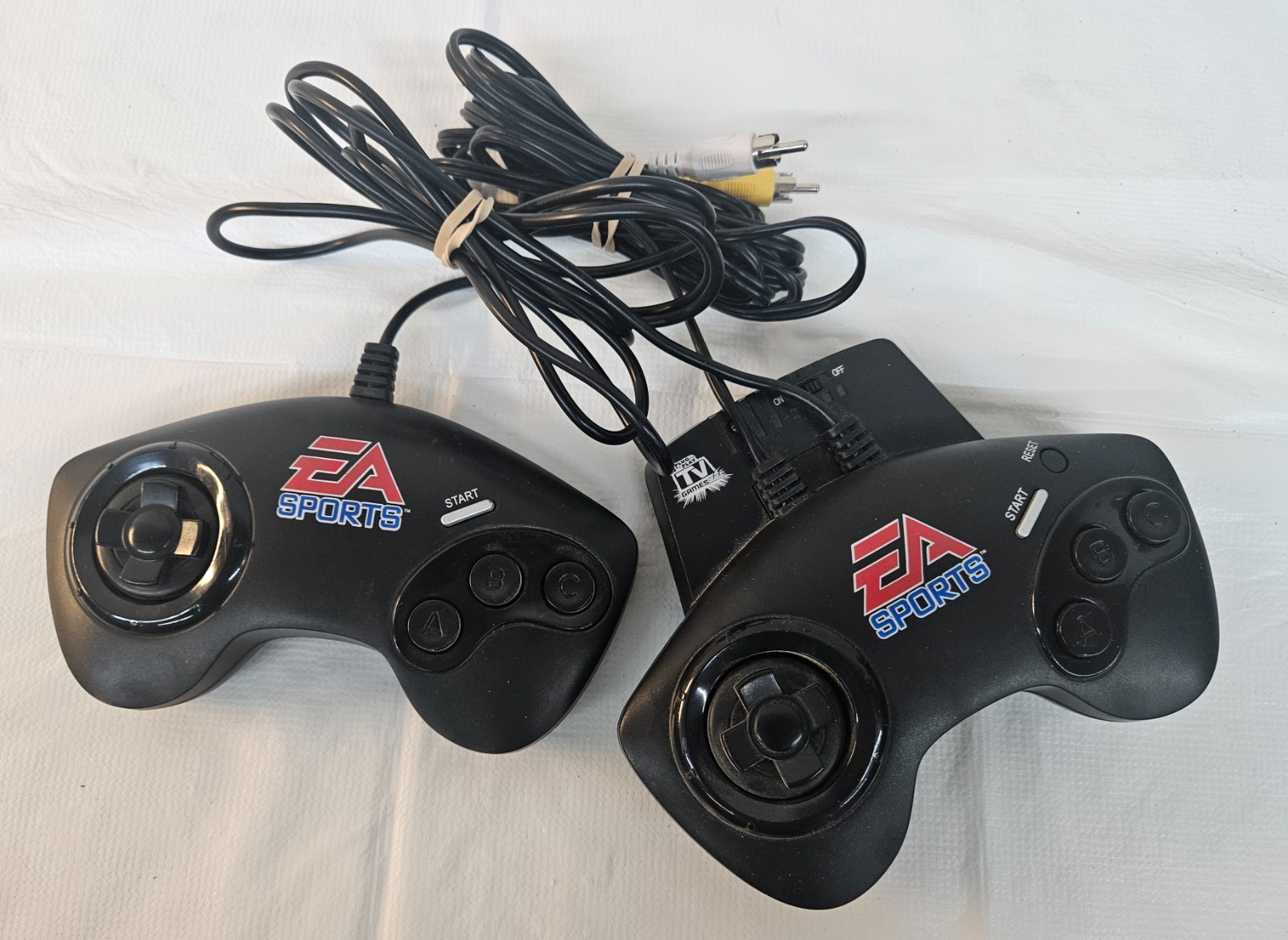 2004 Jakks Pacific EA Sports John Madden NFL & NHL Plug & Play TV Game 2 Player