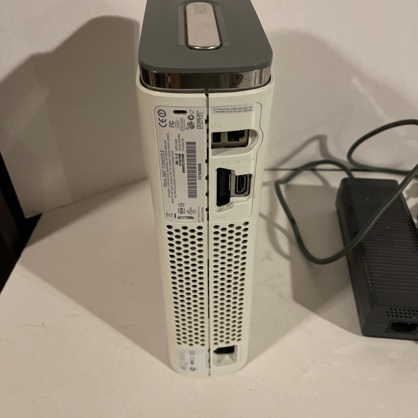 Official Microsoft Xbox 360 60GB Console only for parts or repair NOT working