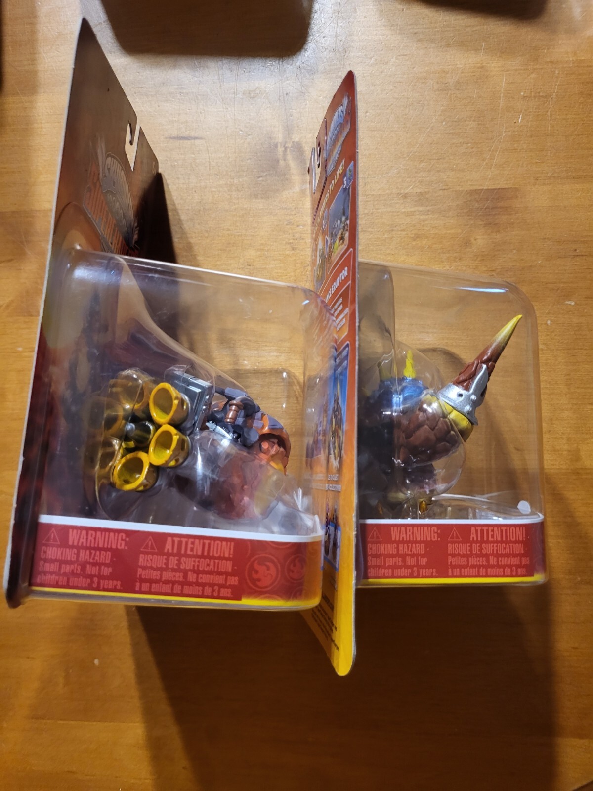 LOT OF 2 Skylanders Superchargers BURN-CYCLE & LAVA LANCE ERUPTOR Fire READ