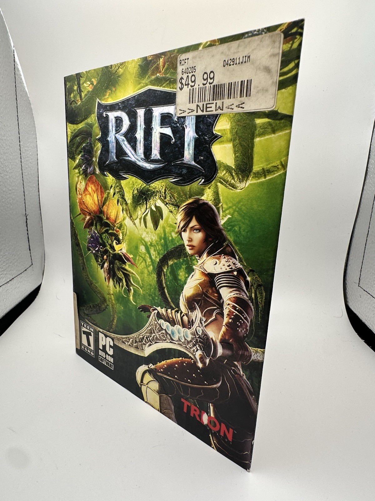 RIFT PC 2011 COMPUTER GAME for PC Complete