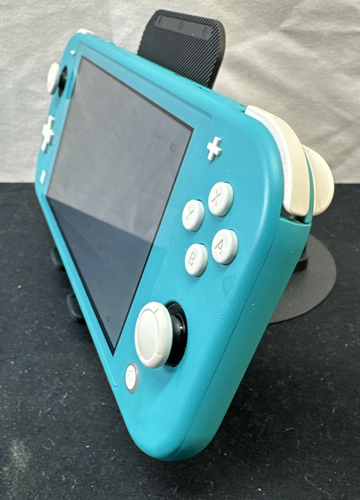 Nintendo Switch Lite Turquoise 32GB 720p Wi-Fi Console only! See pictures!