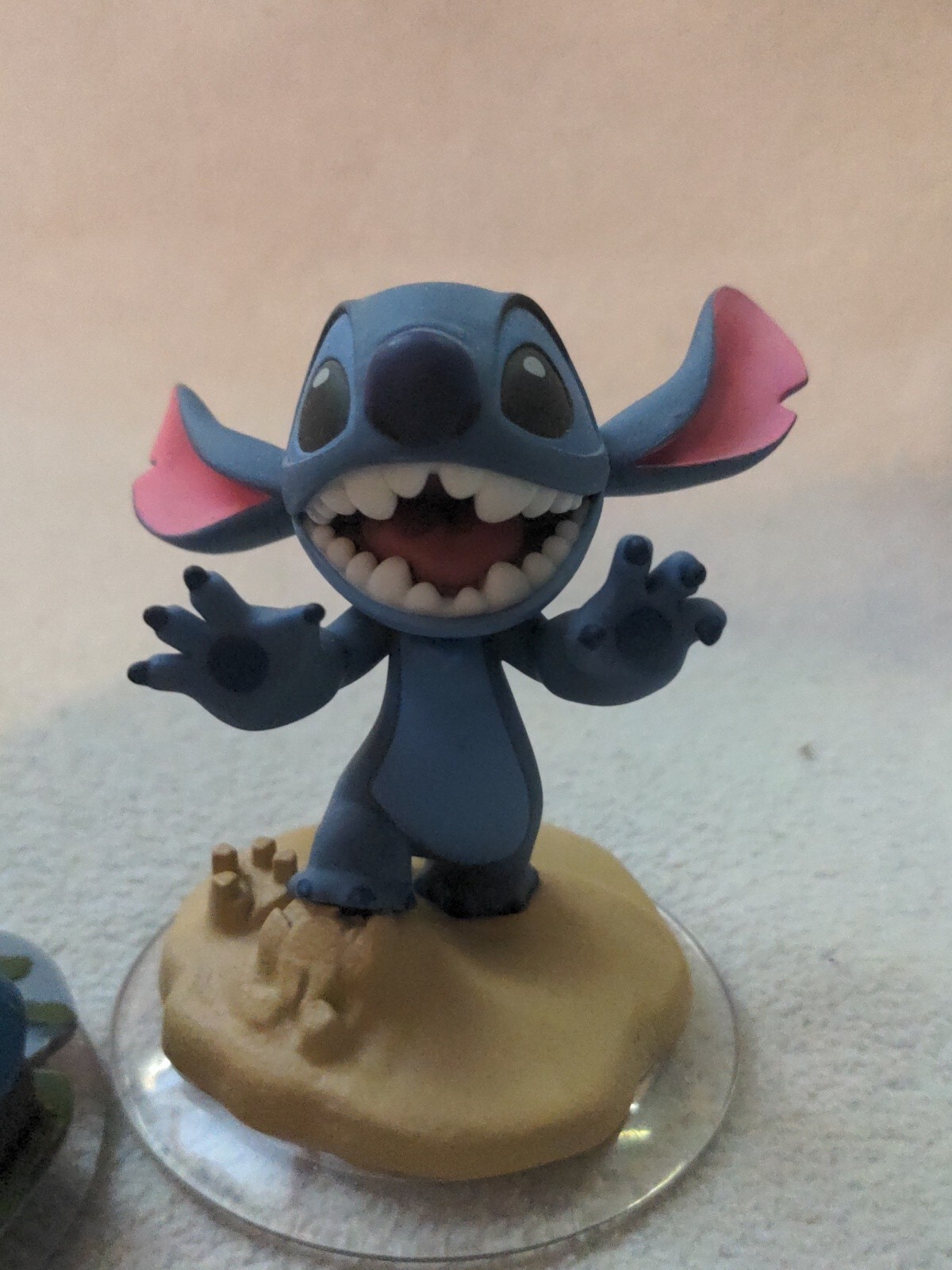 DISNEY INFINITY 2.0 Originals Stitch And Mereda Disc & Figure Characters
