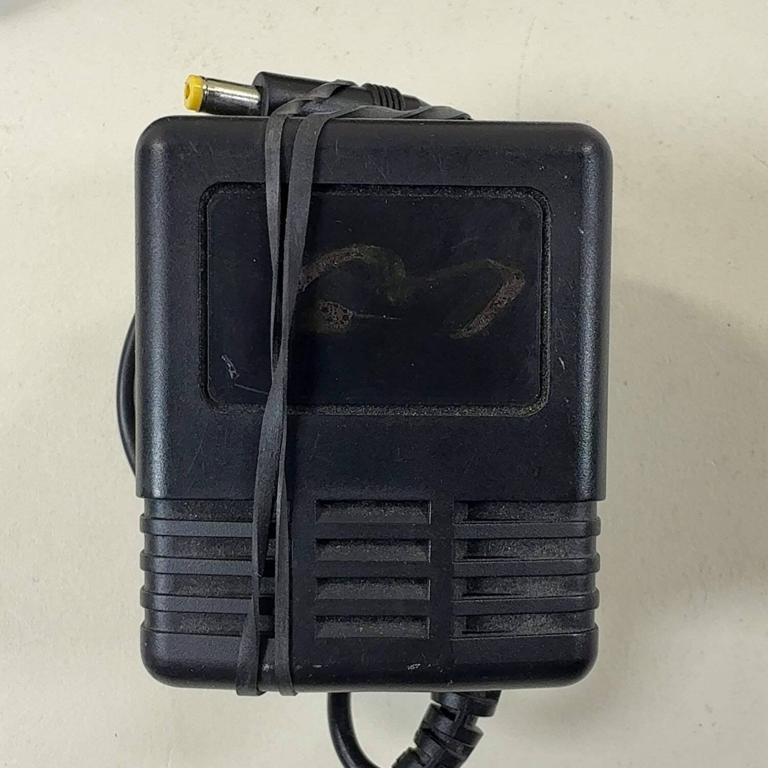 Broken Sega Genesis Console Gaming System MK-1631 READ