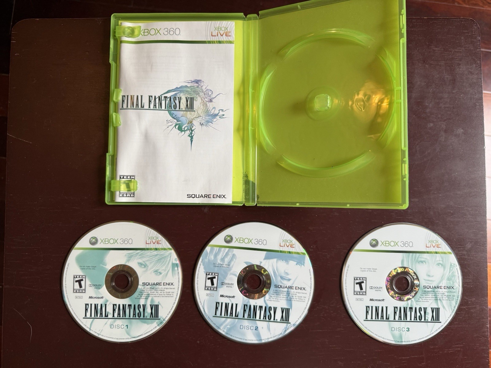 Final Fantasy XIII & XIII-2 Xbox 360 CIB + Collector’s Edition Strategy Guide Lo